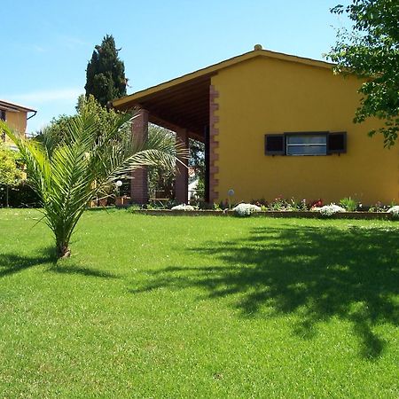 Villa Agriturismo La Carlina Magliano in Toscana Exterior foto